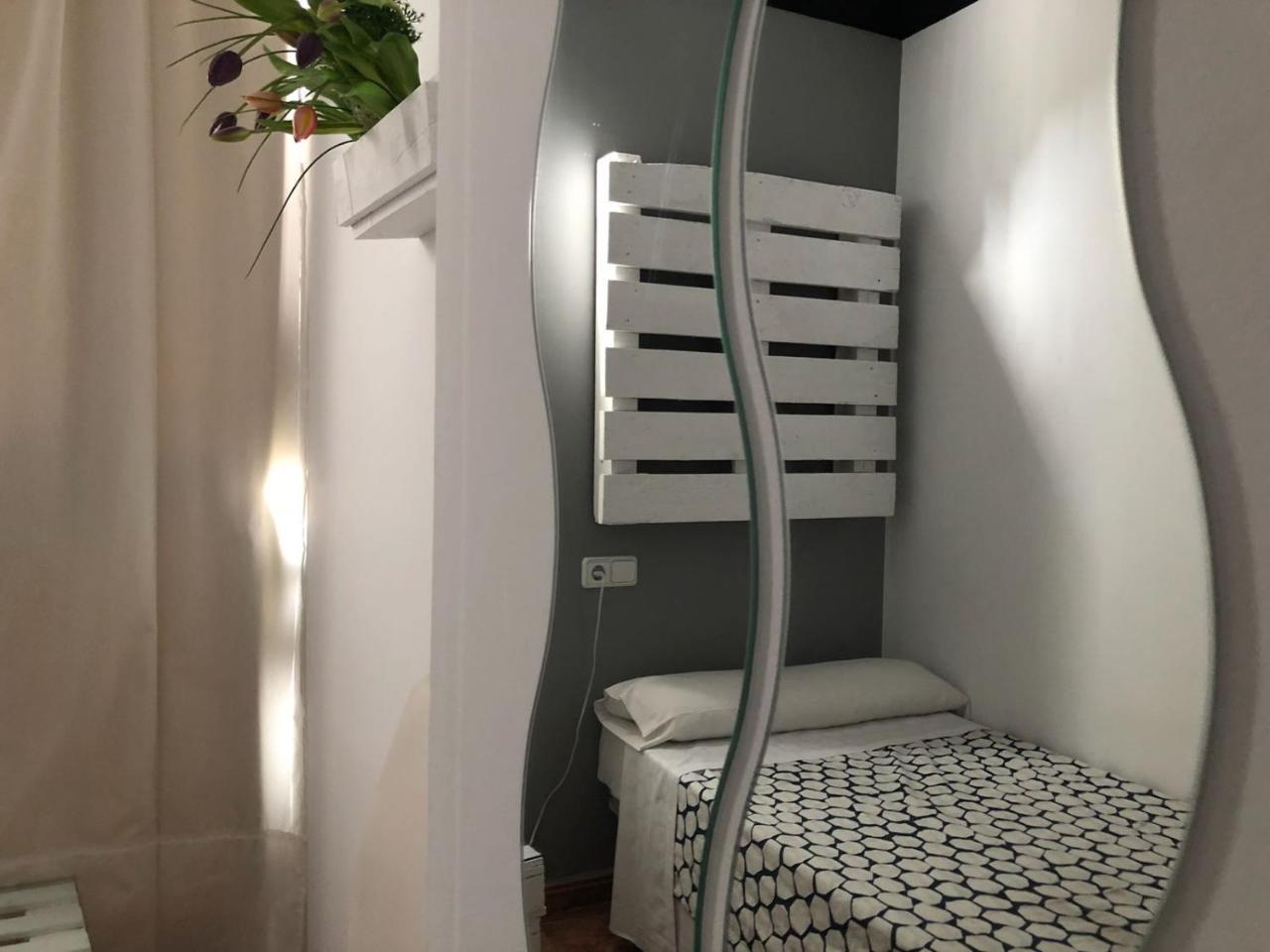 Apartamentos Los Angeles Alcañiz 외부 사진