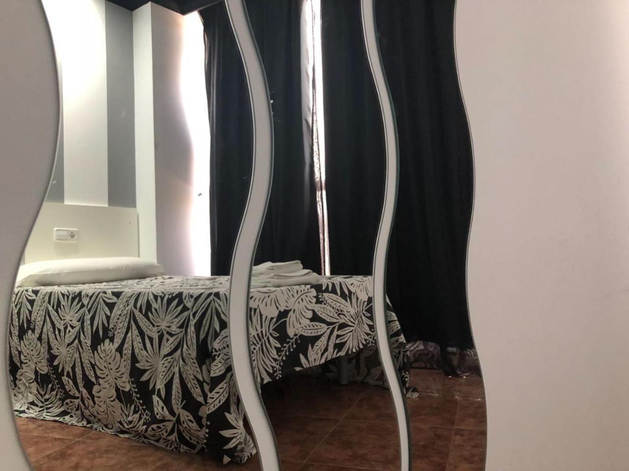 Apartamentos Los Angeles Alcañiz 외부 사진